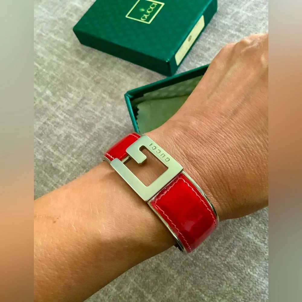 Authentic GUCCI bangle bracelet ❤️❤️❤️
